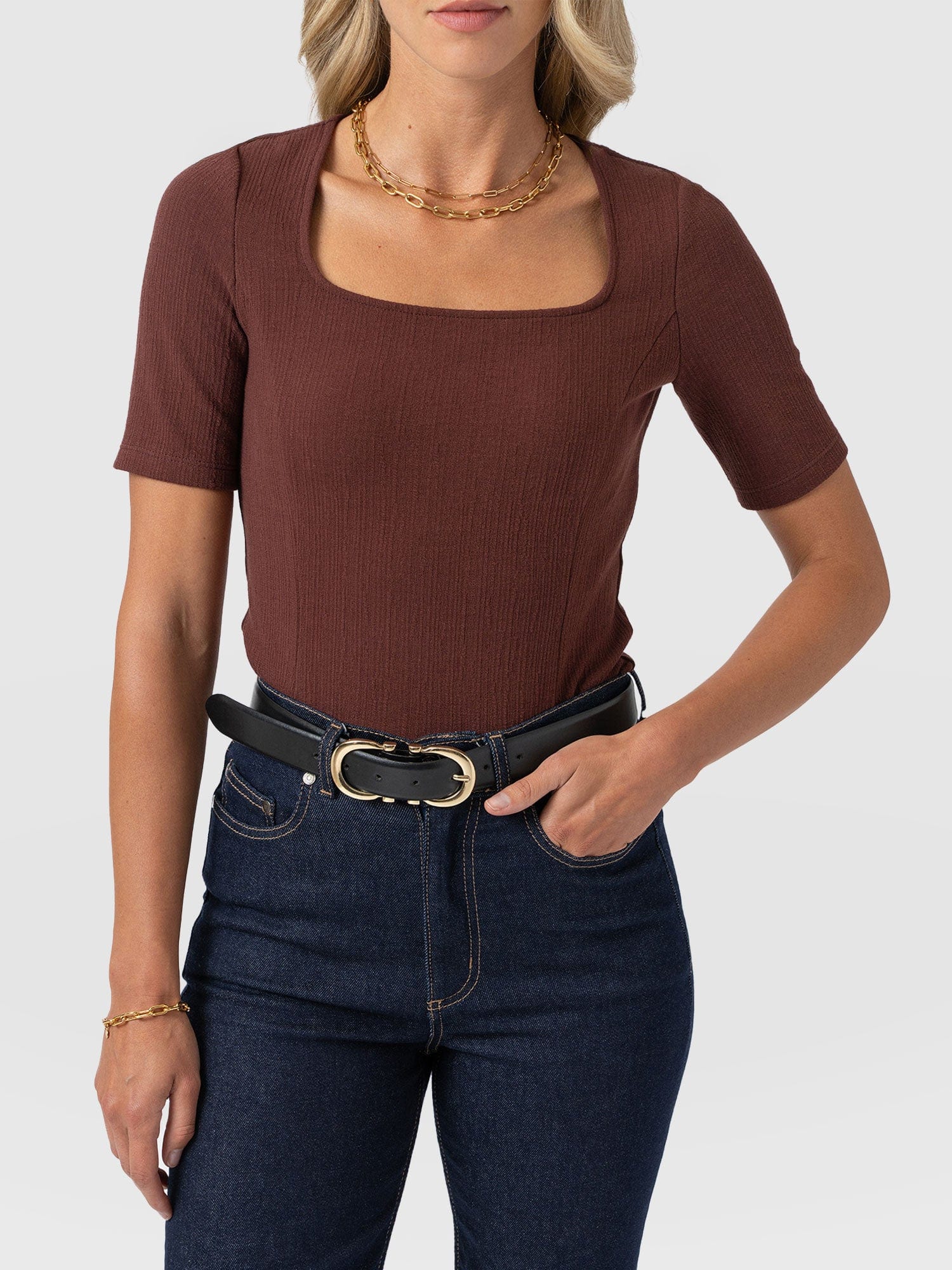 Akia Short Sleeve Tee - Maroon Textured - Image 3