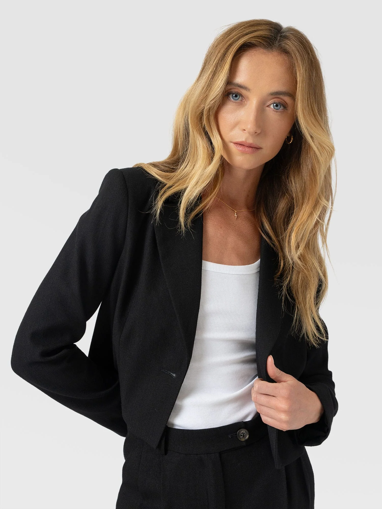 Astrid Cropped Blazer - Black - Image 3
