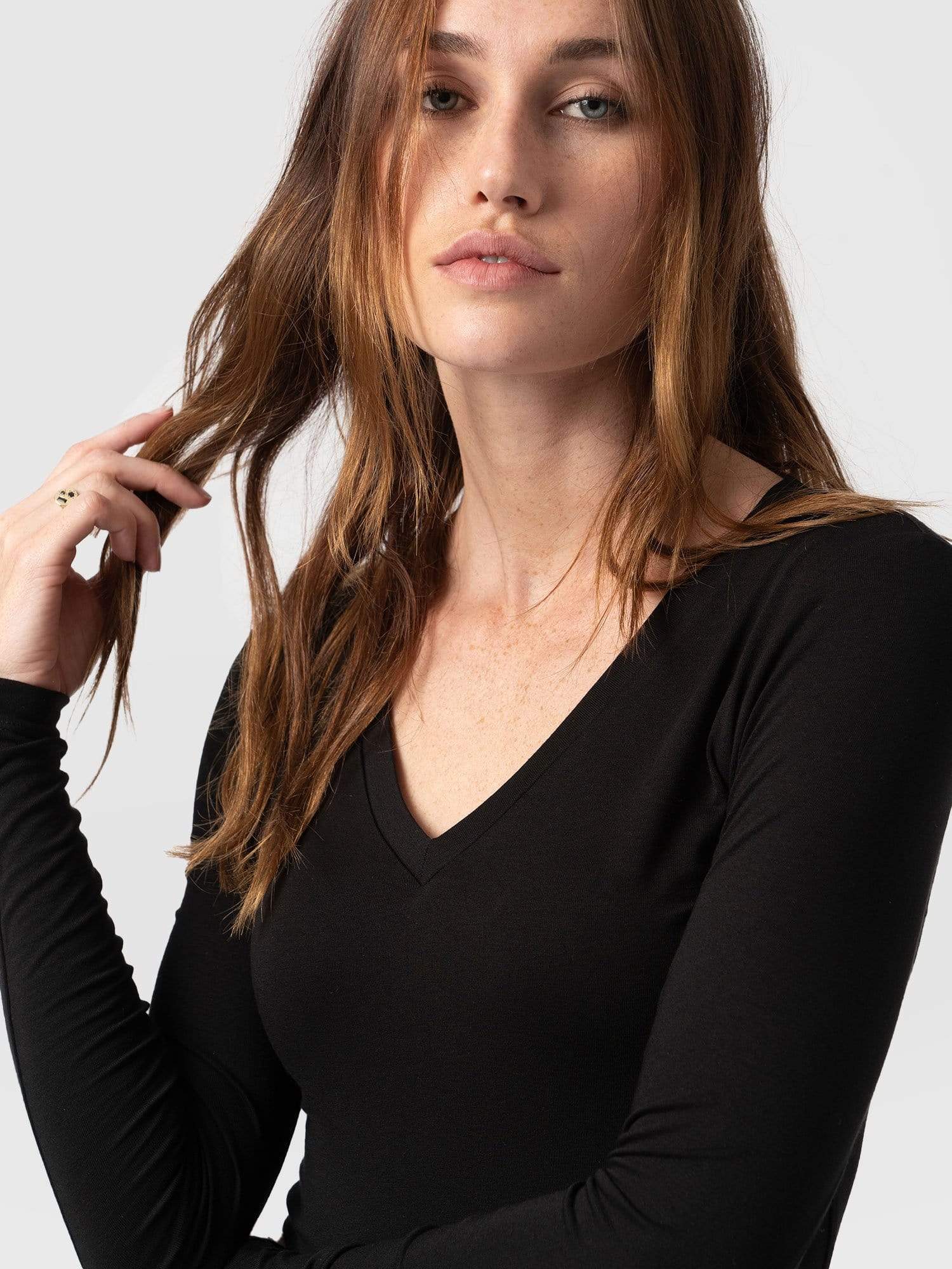 Austen V Neck Tee - Black - Image 3