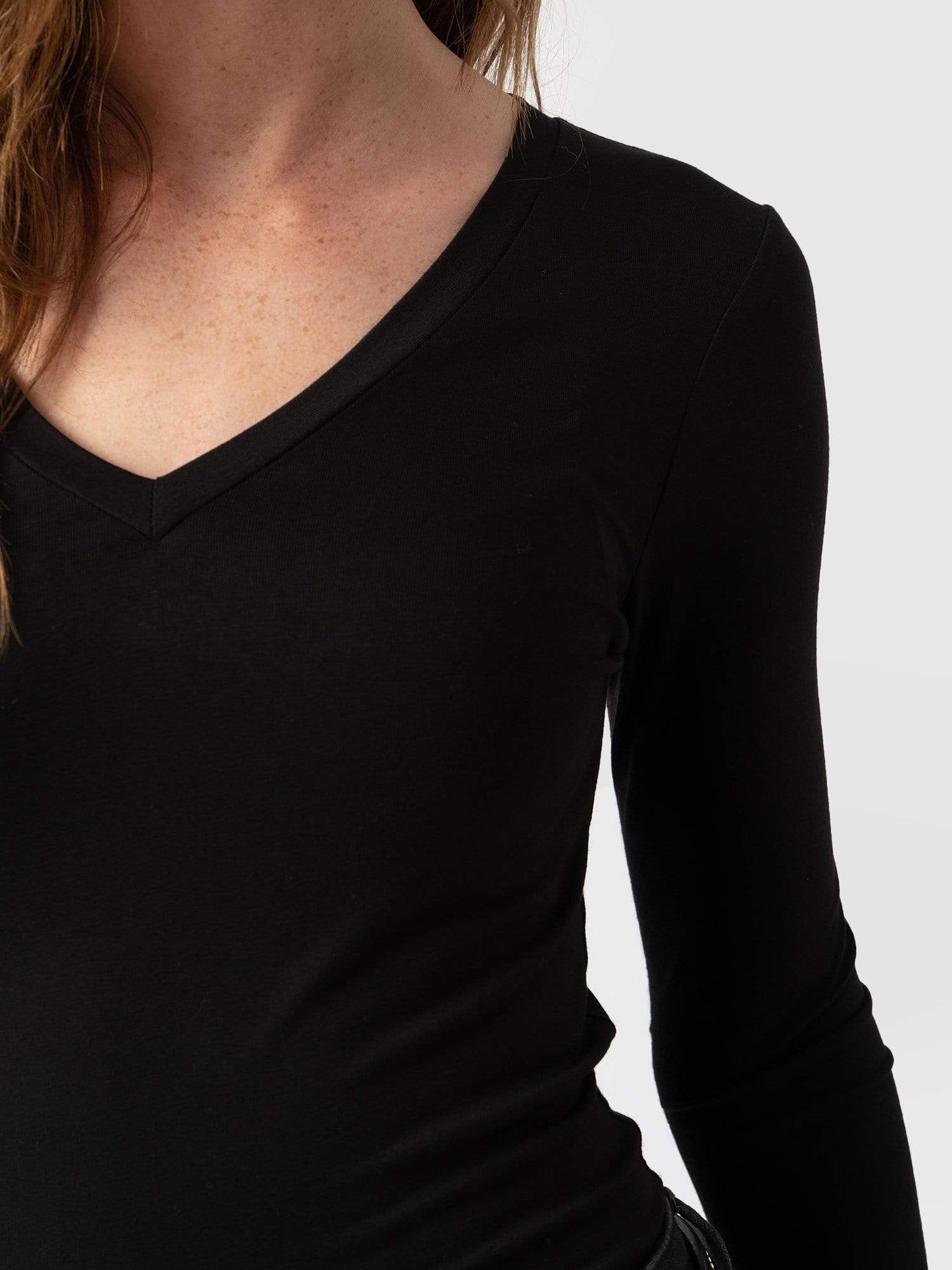 Austen V Neck Tee - Black - Image 4