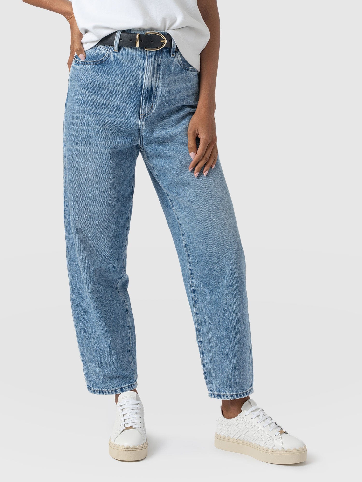 Barrel Leg Jean - Light Blue - Image 4