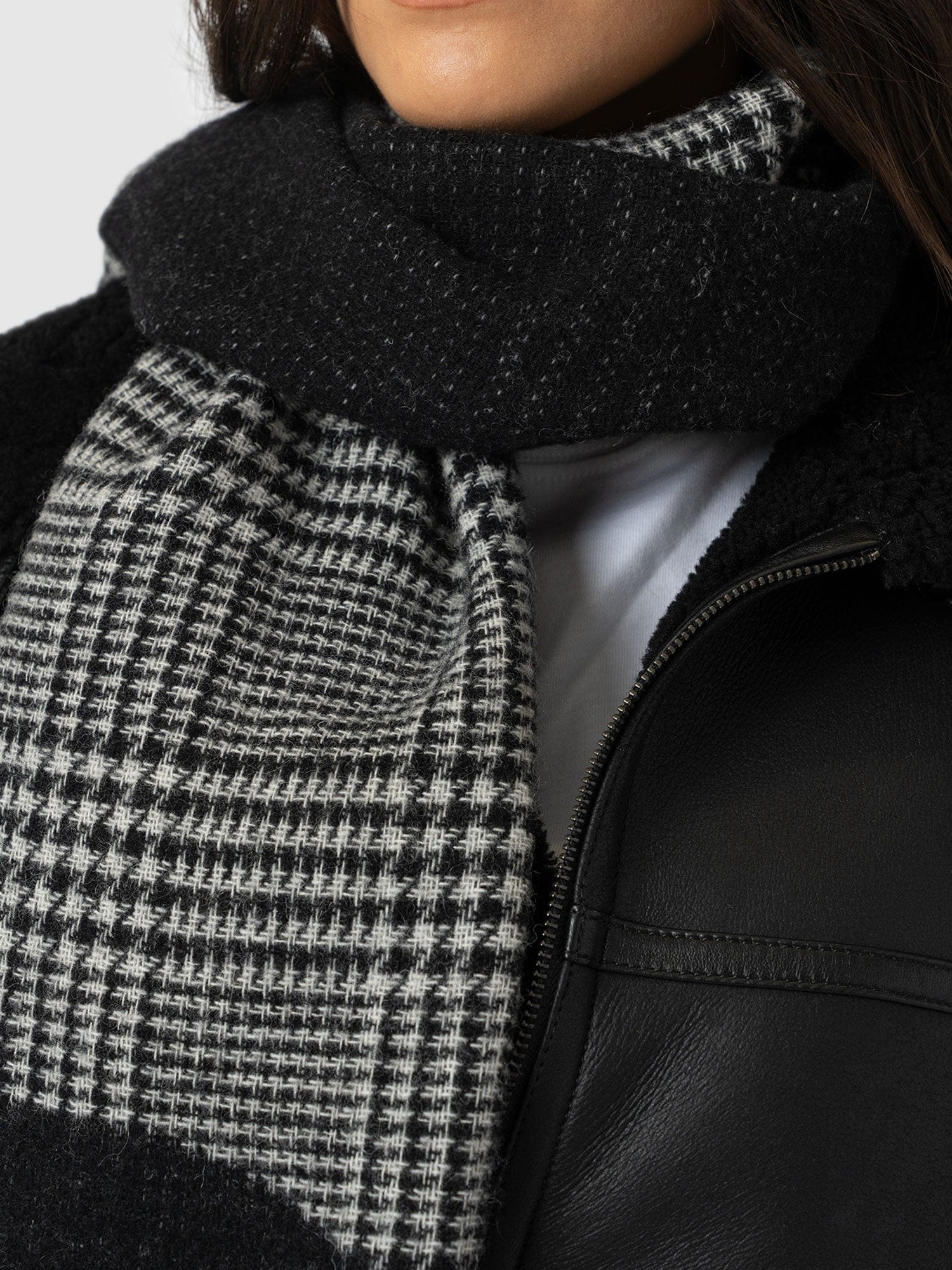Blake Skull Scarf - Black - Image 6
