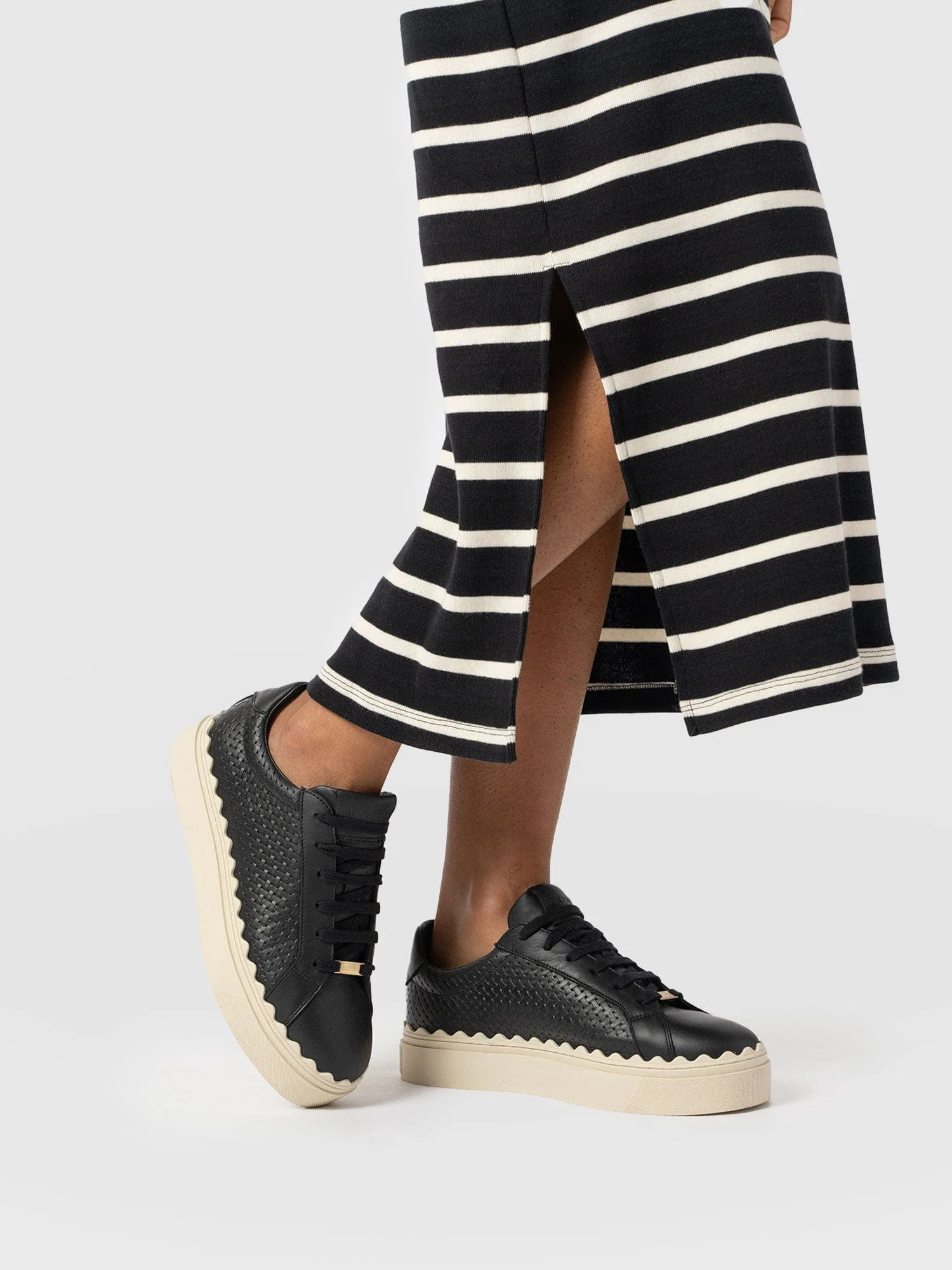 Brook Scallop Trainer - Black - Image 6