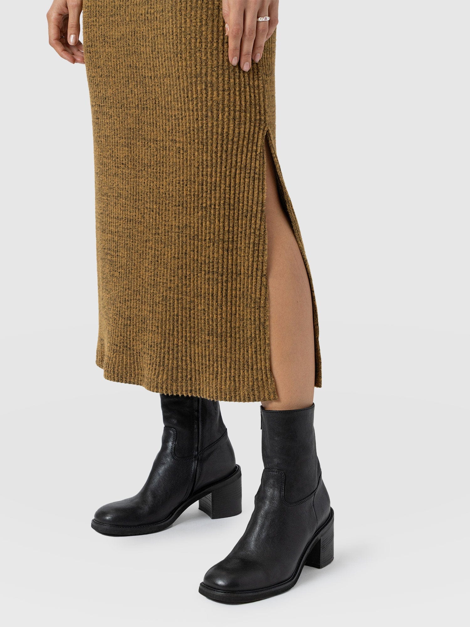 Callie Fluted Midi Dress - Mustard Melange - Image 4