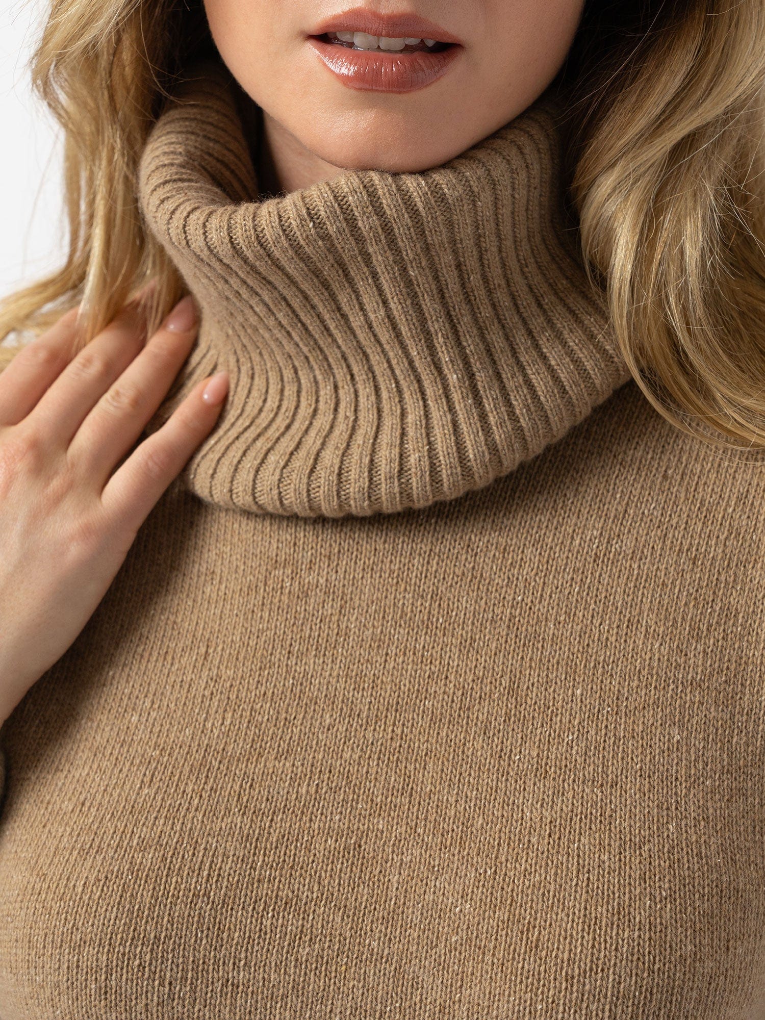 Cambridge Cashmere Jumper - Beige - Image 5