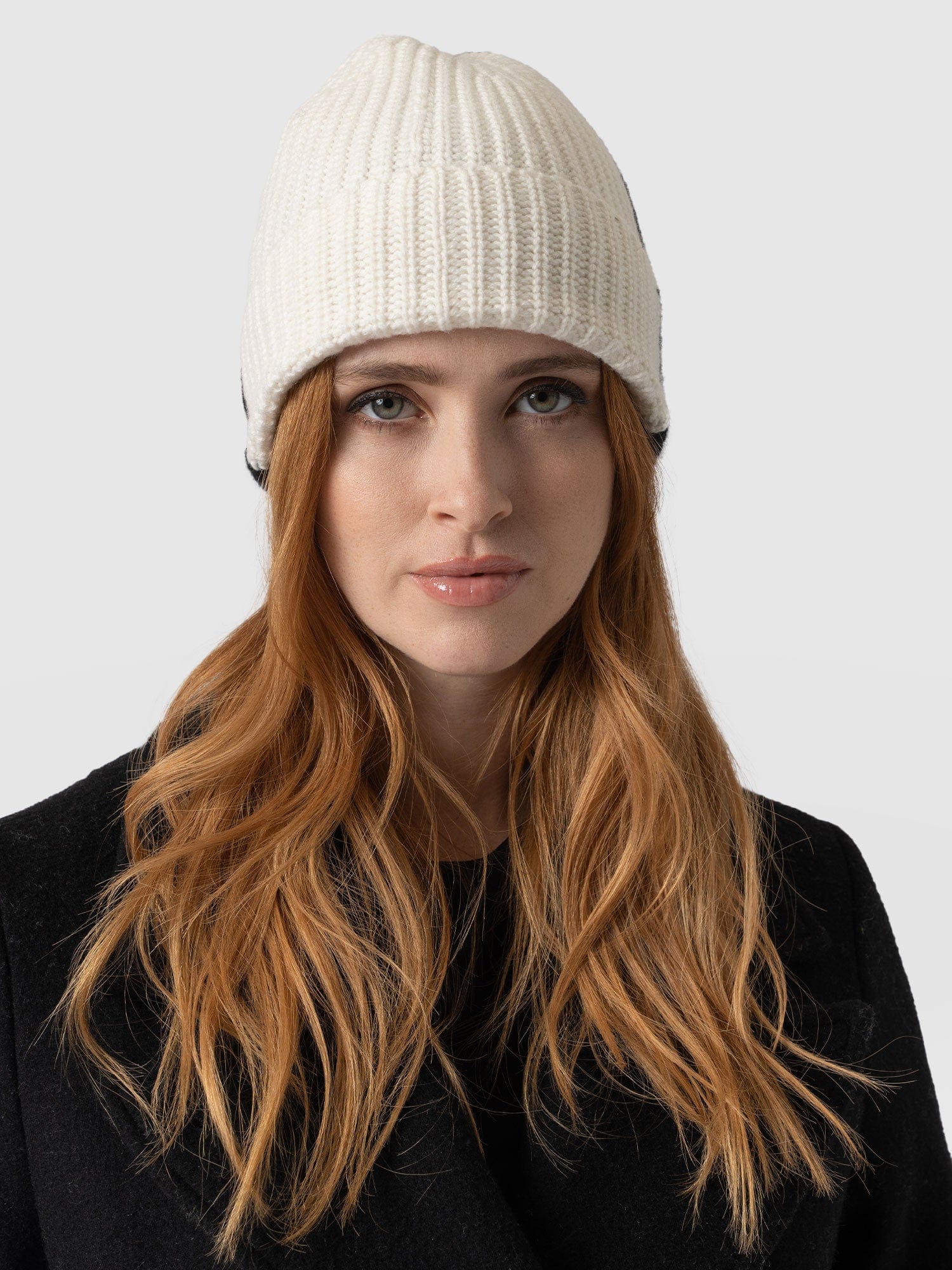 Cashmere Beanie - Cream/Black - Image 3