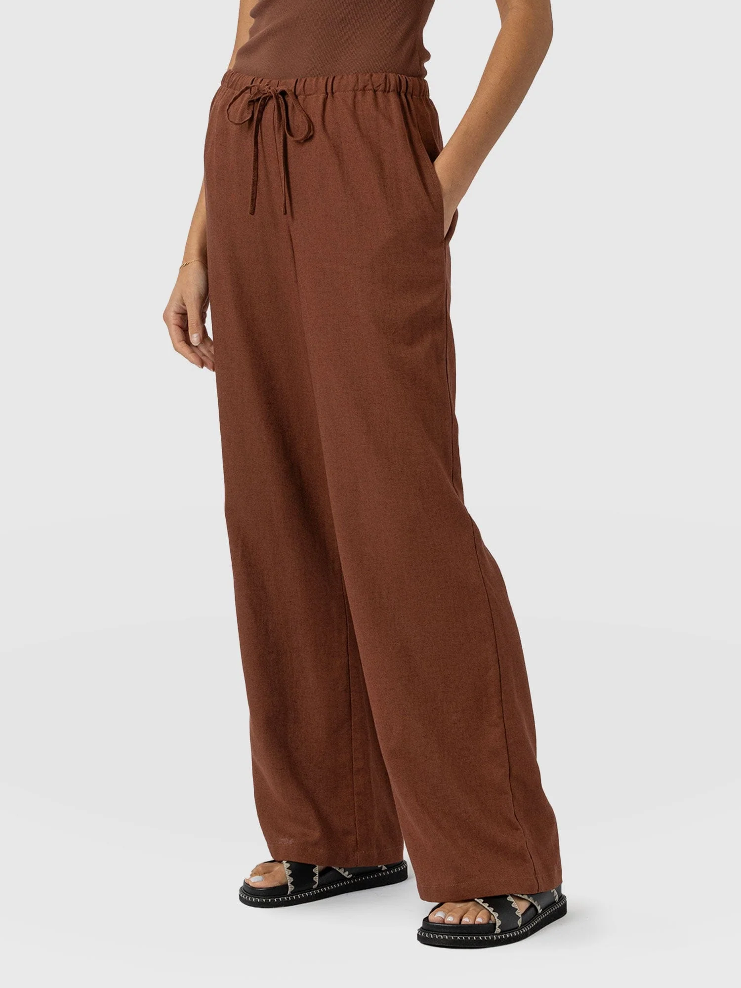 Corinne Linen Pant - Russet Brown - Image 4
