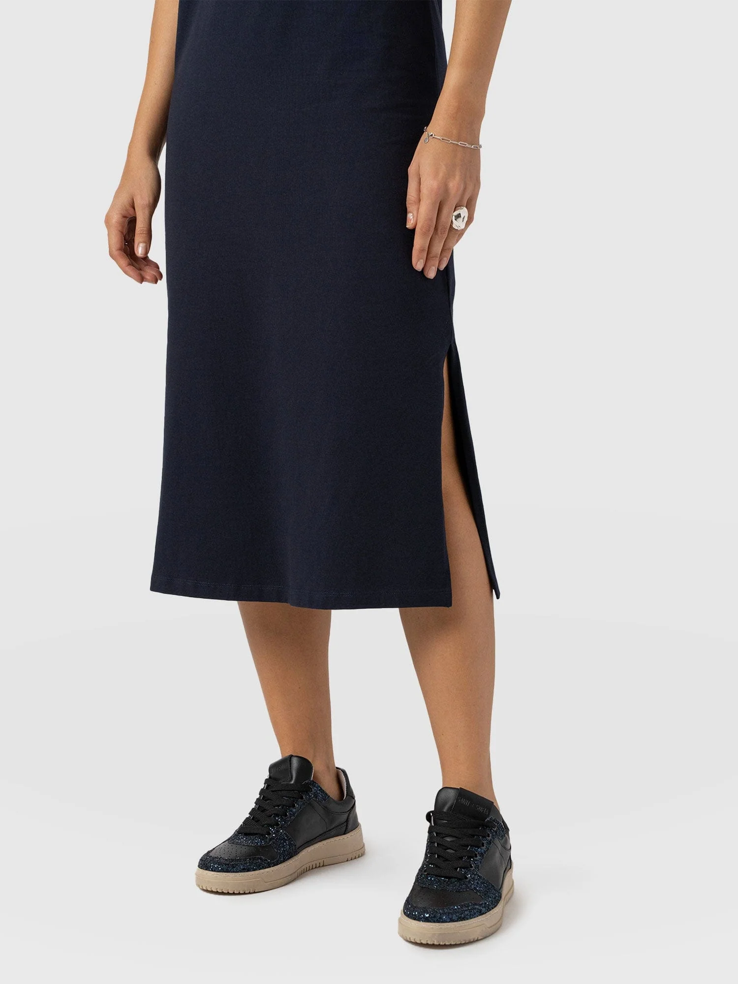 Easy T-Shirt Midi Dress - Navy - Image 5