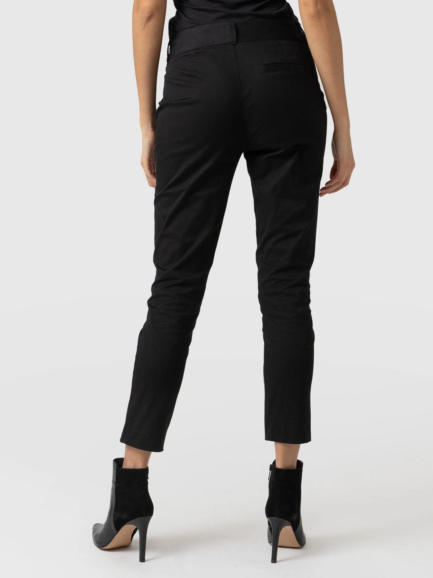 Eden Chino - Black - Image 6