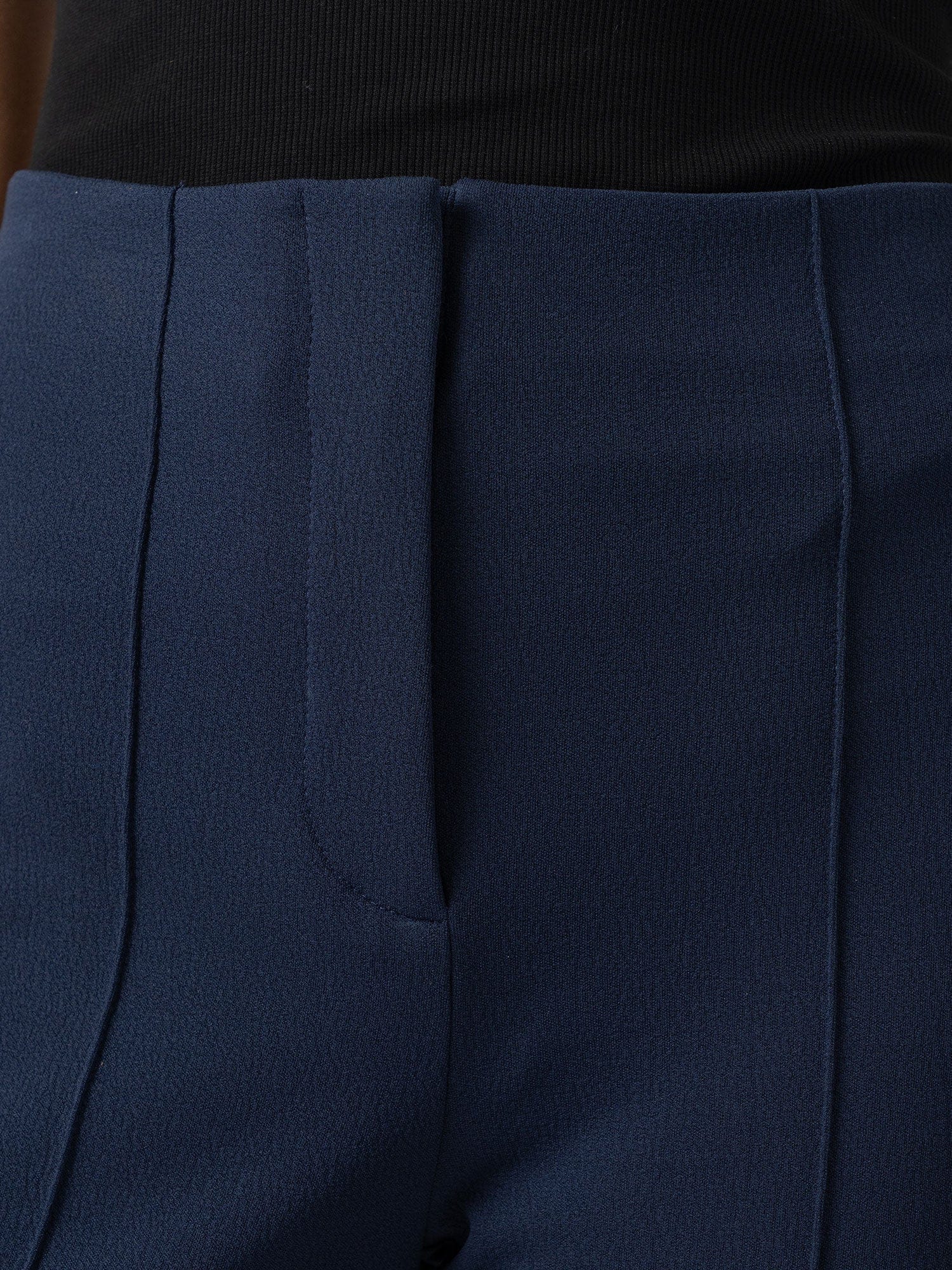 Freya Flared Trouser - Navy - Image 5