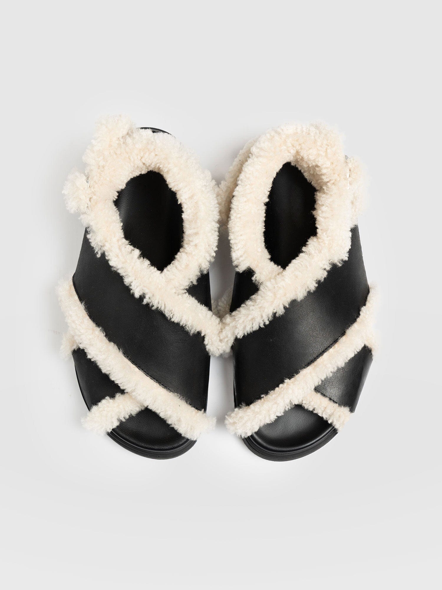 Isla Shearling Sandal - Black - Image 4