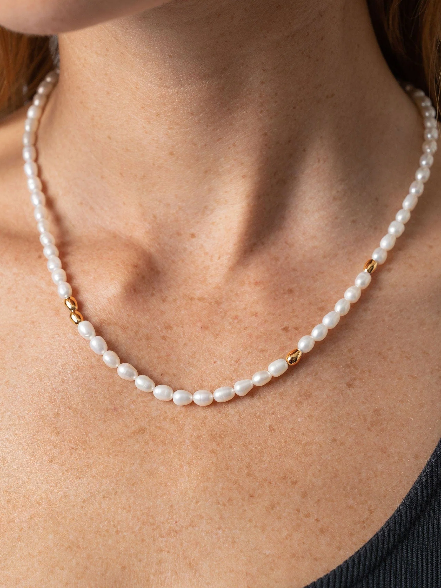 Jacqueline Pearl Necklace - Gold - Image 4