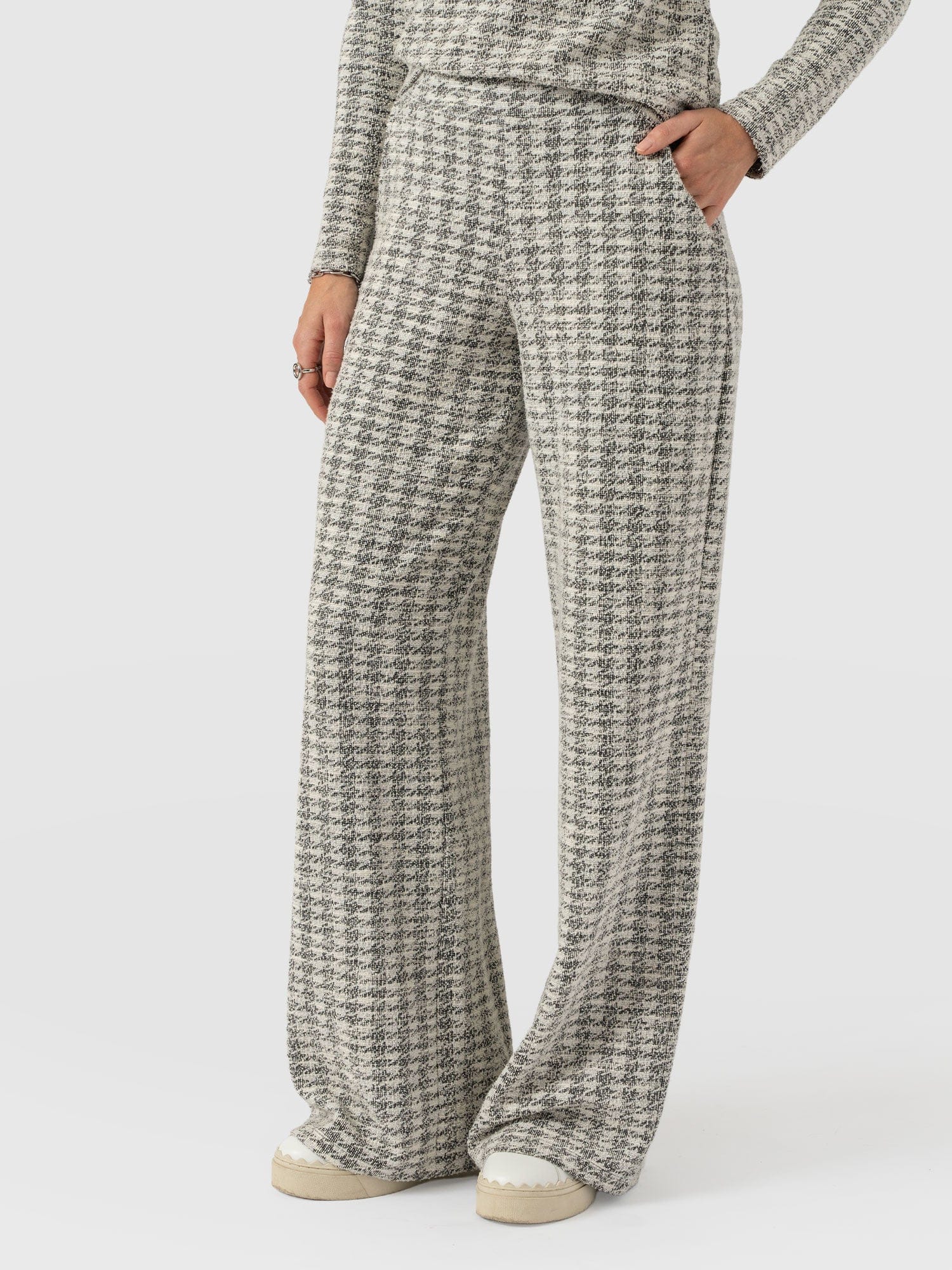 Keller Wide Leg Pant - Cream Boucle - Image 4