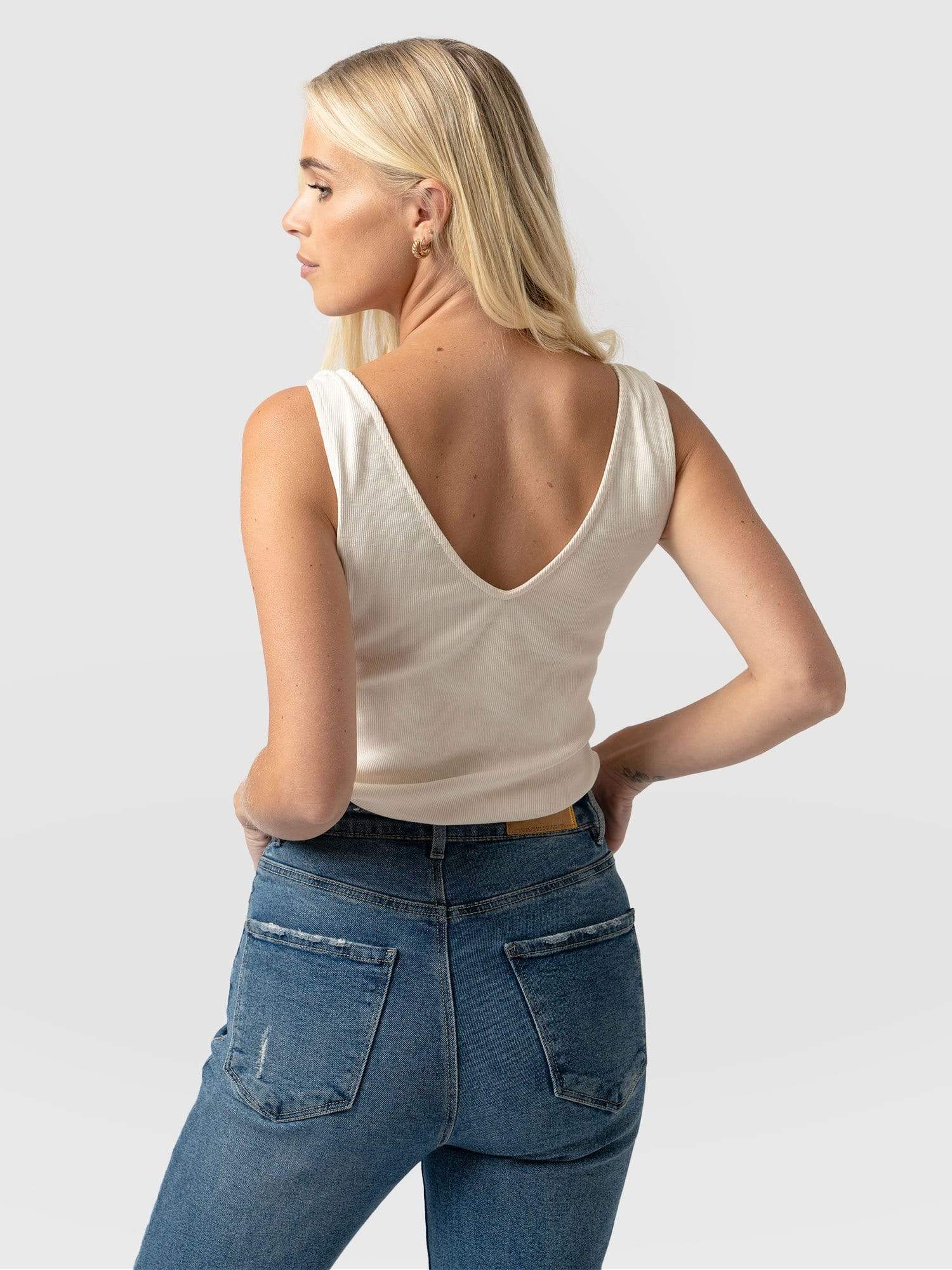 Knot Vest Rib - Cream - Image 5