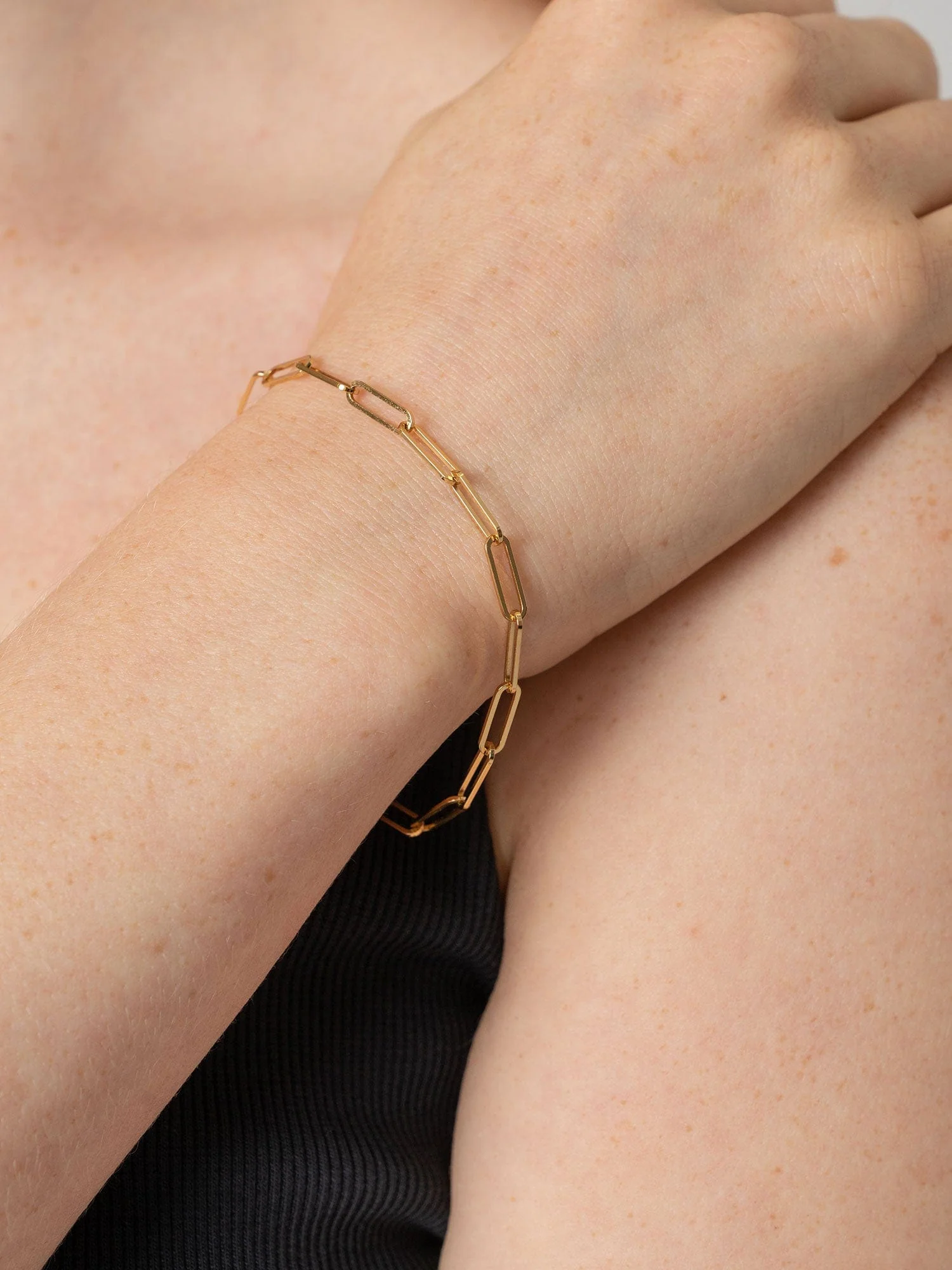Link Chain Bracelet - Gold - Image 4