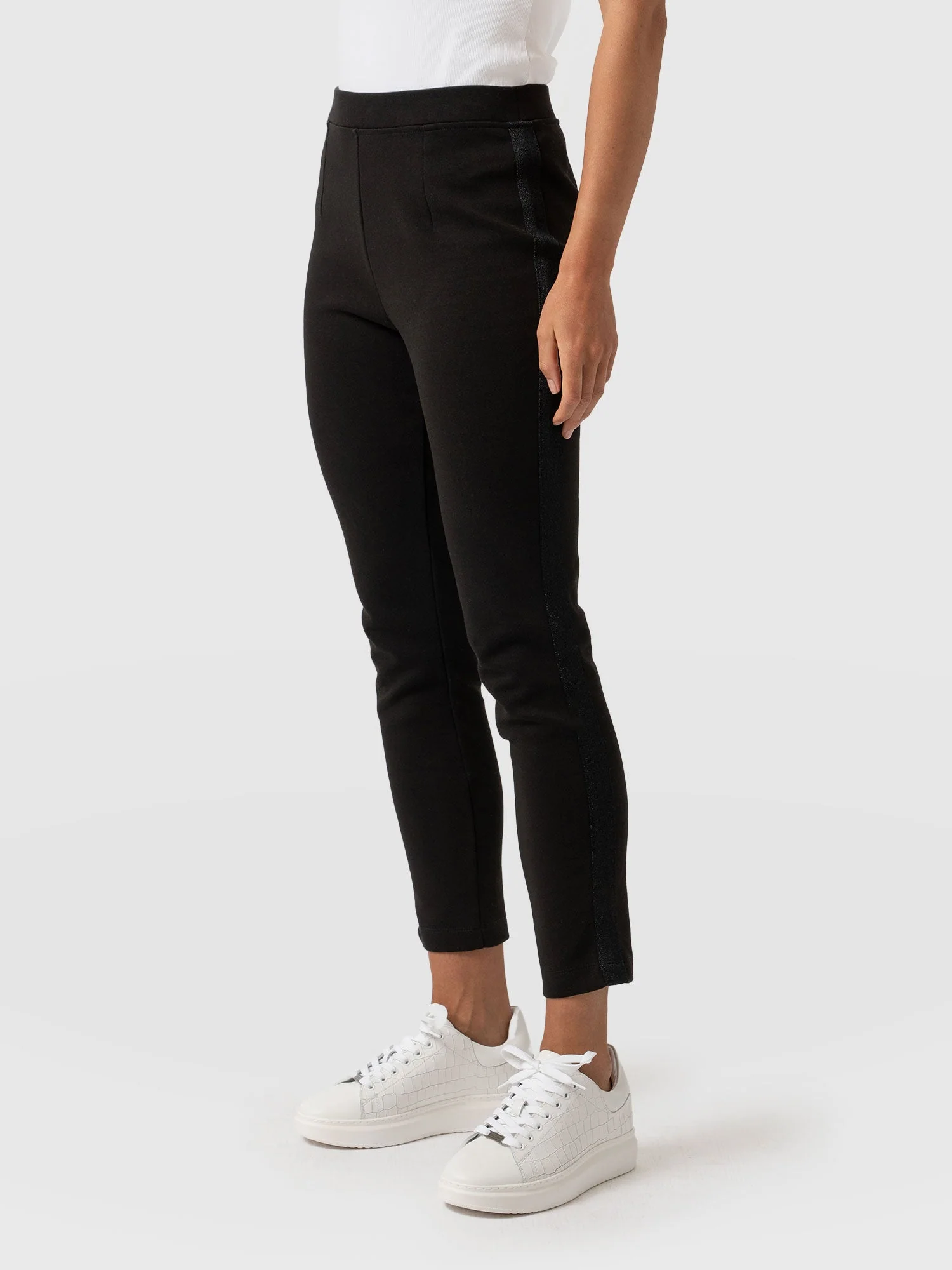 Marlow Tapered Pant - Black - Image 5