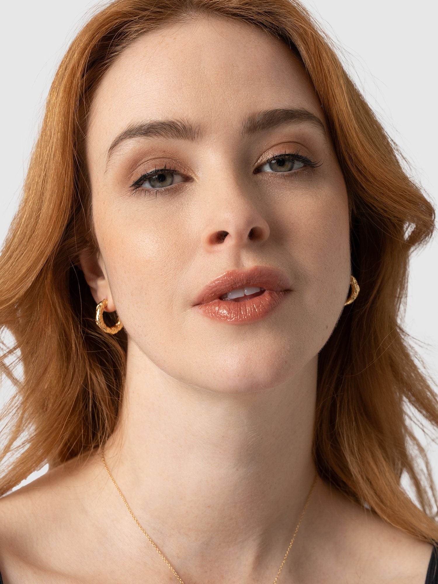 Molten Hoop Earrings - Gold - Image 3