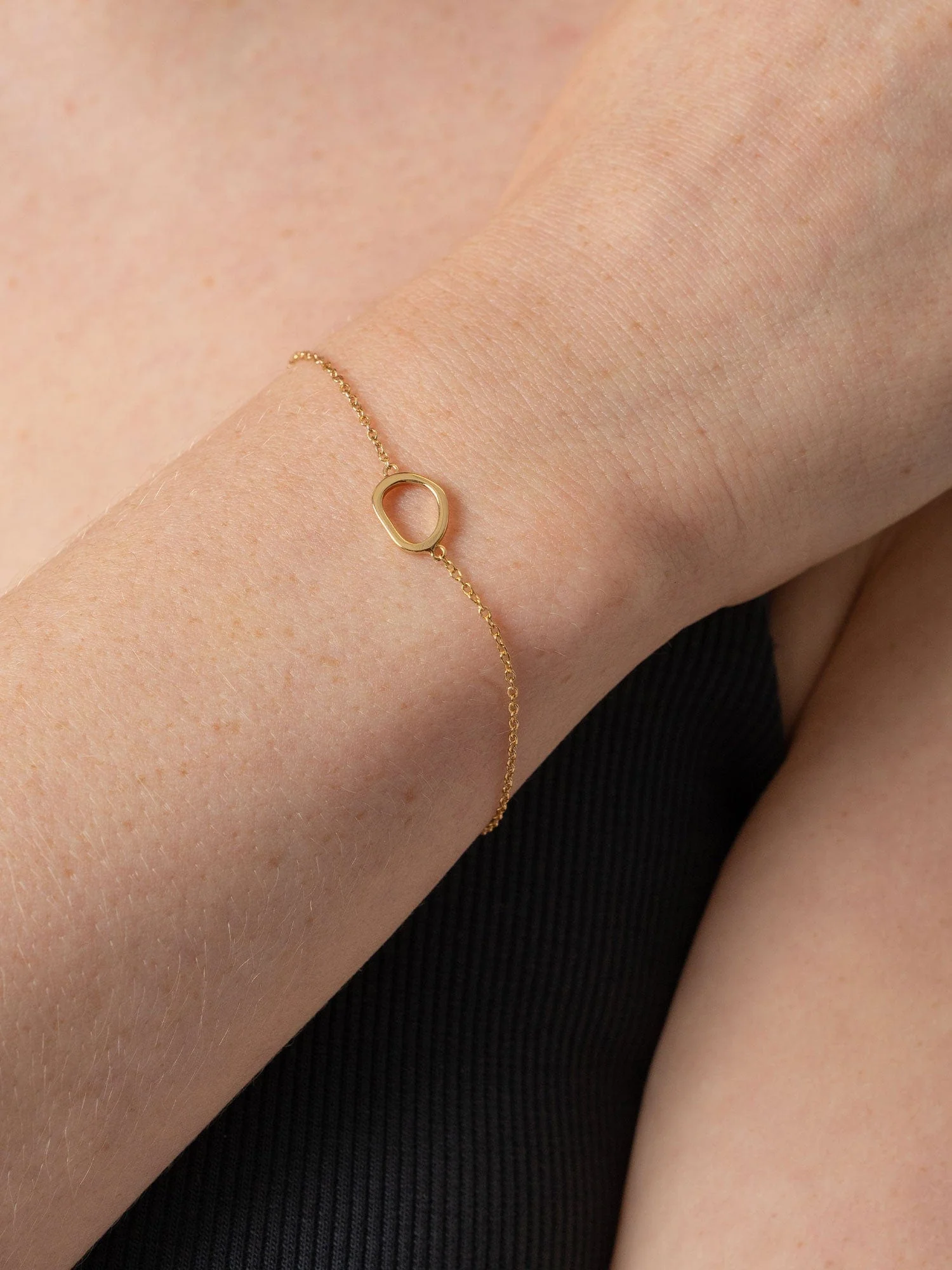 Organic Open Oval Bracelet - Gold - Image 4