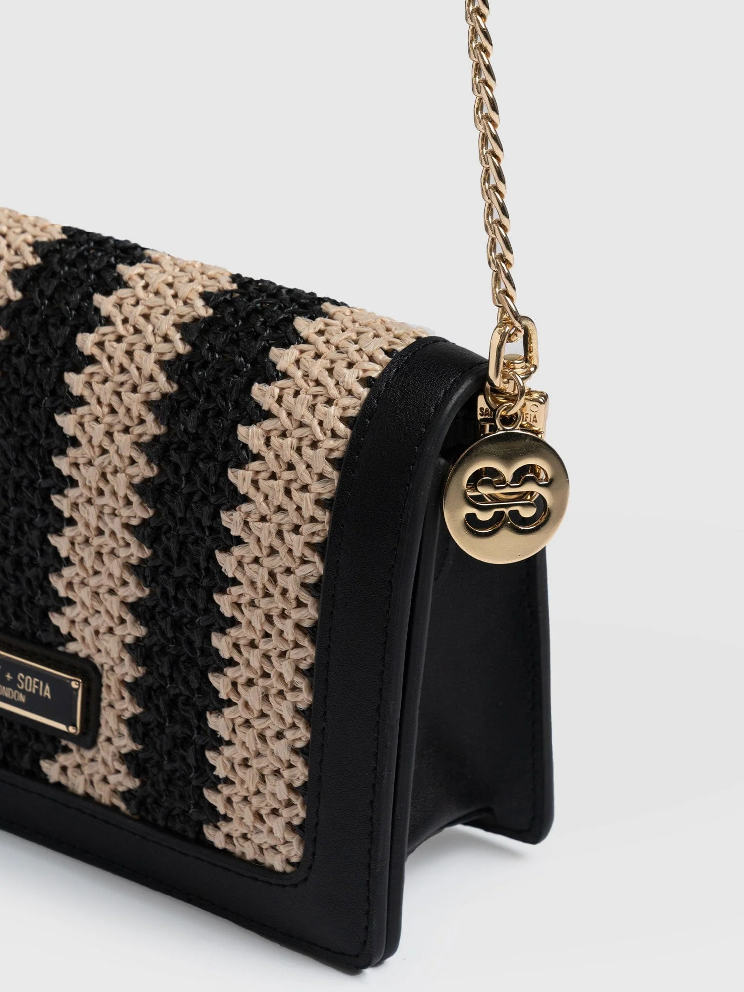 Primrose Wallet on Chain - Beige/Black Raffia - Image 3