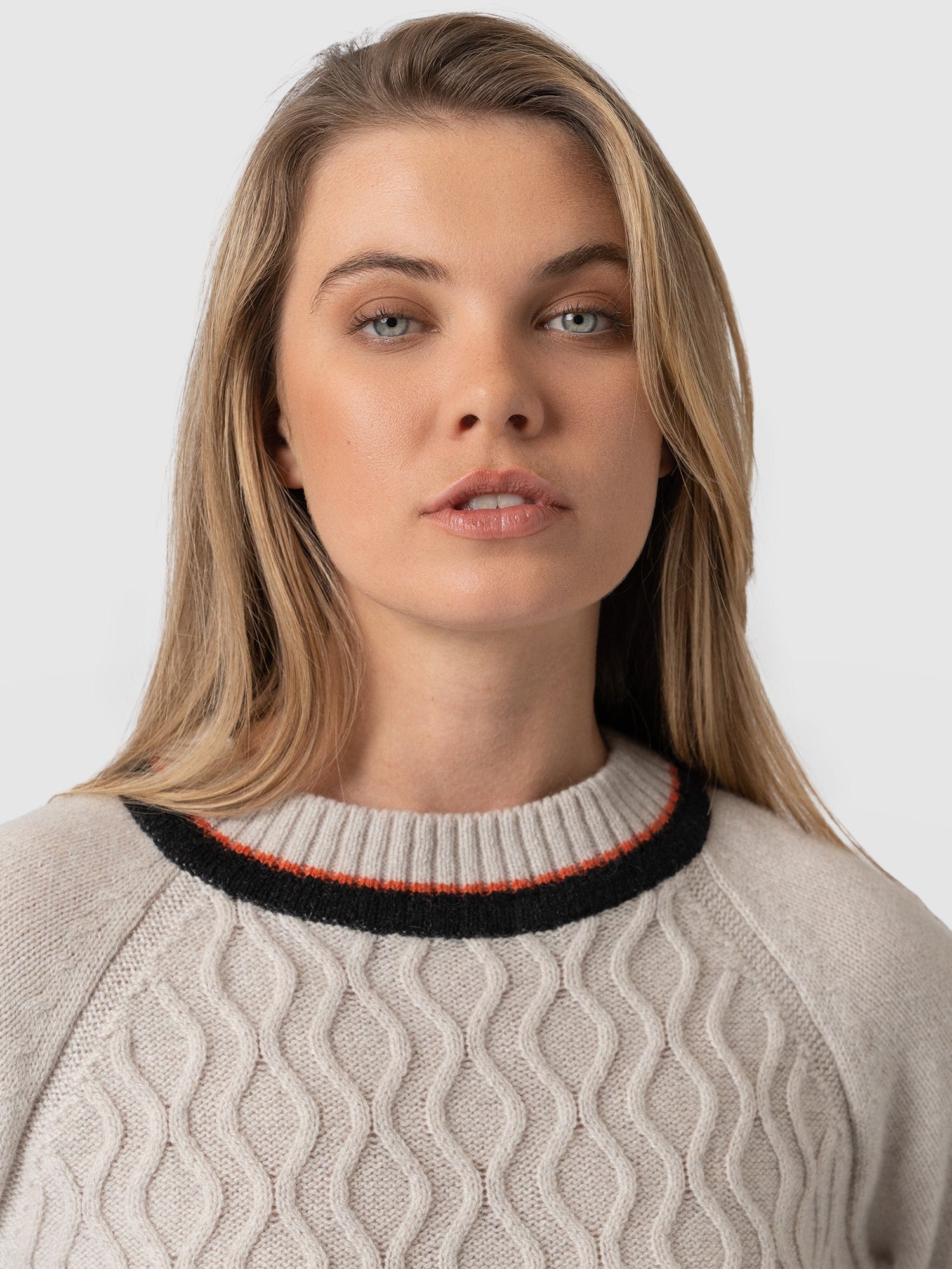 Rayner Cashmere Jumper - Beige - Image 4