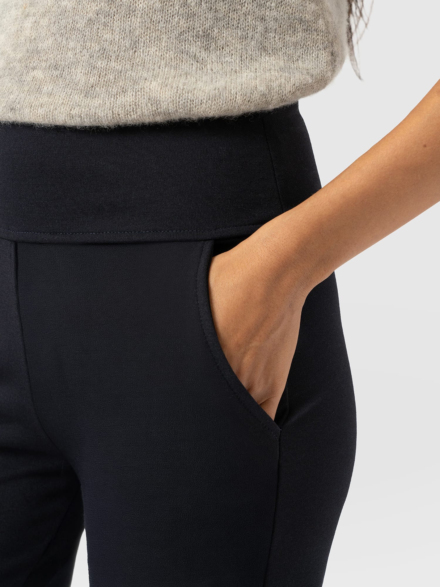 Runway Pant - Navy - Image 4