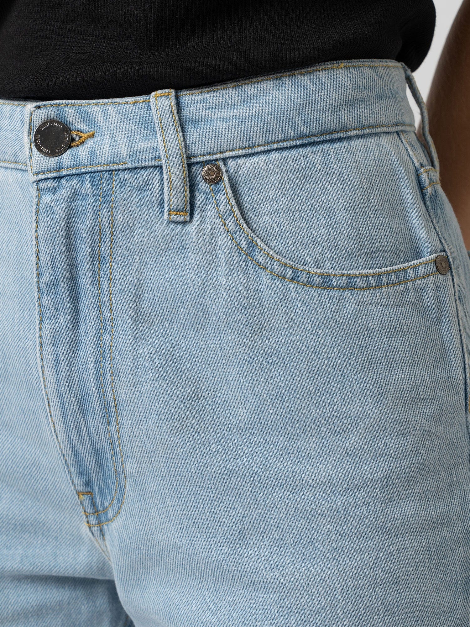 Slim Mom Jeans - Pale Blue - Image 4