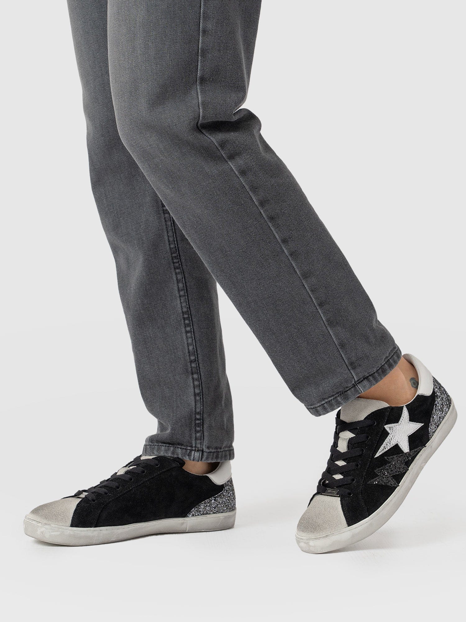 Spitalfields Trainer - Black - Image 6