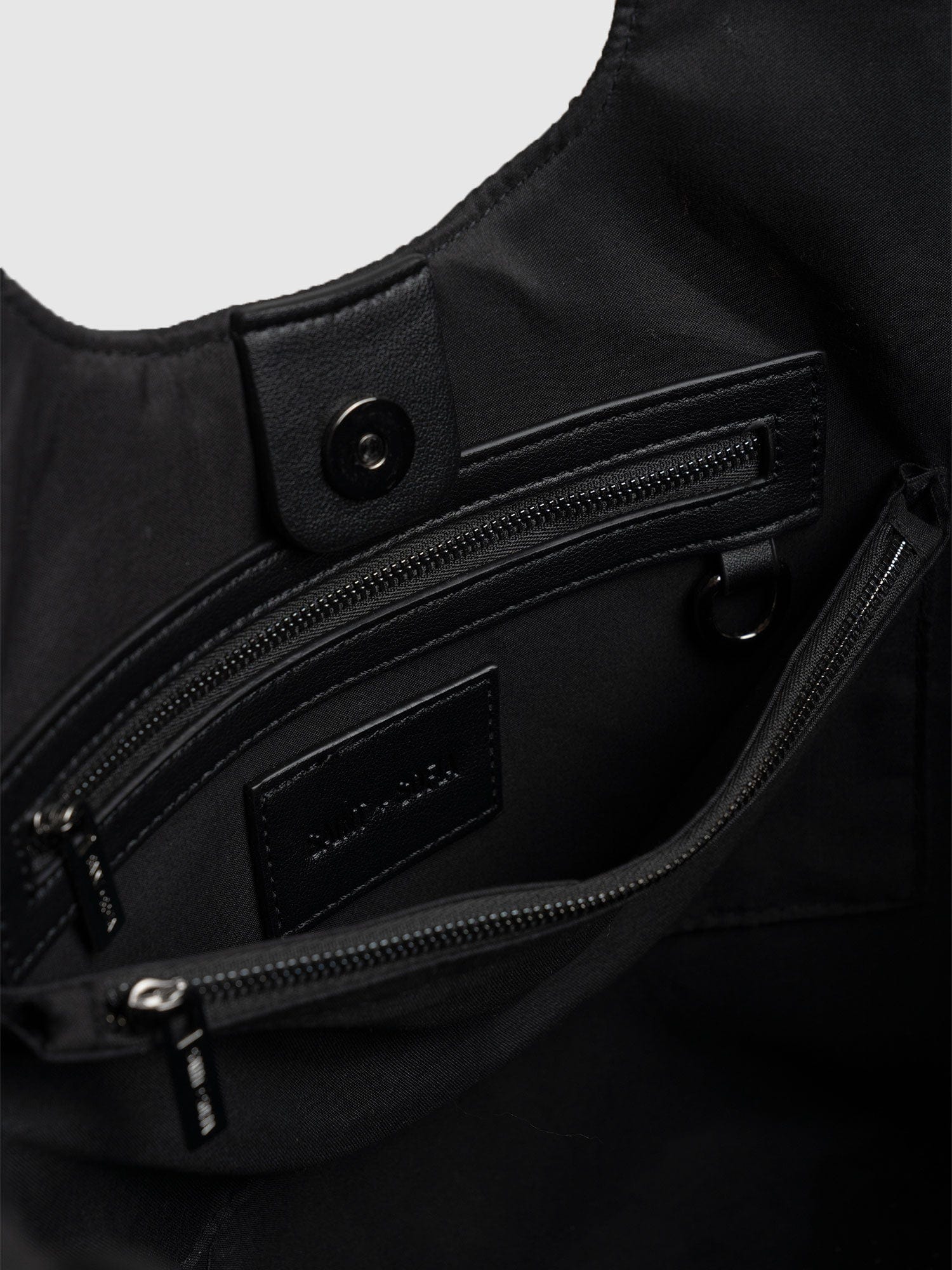 Stella Shoulder Tote Bag - Gloss Black - Image 5