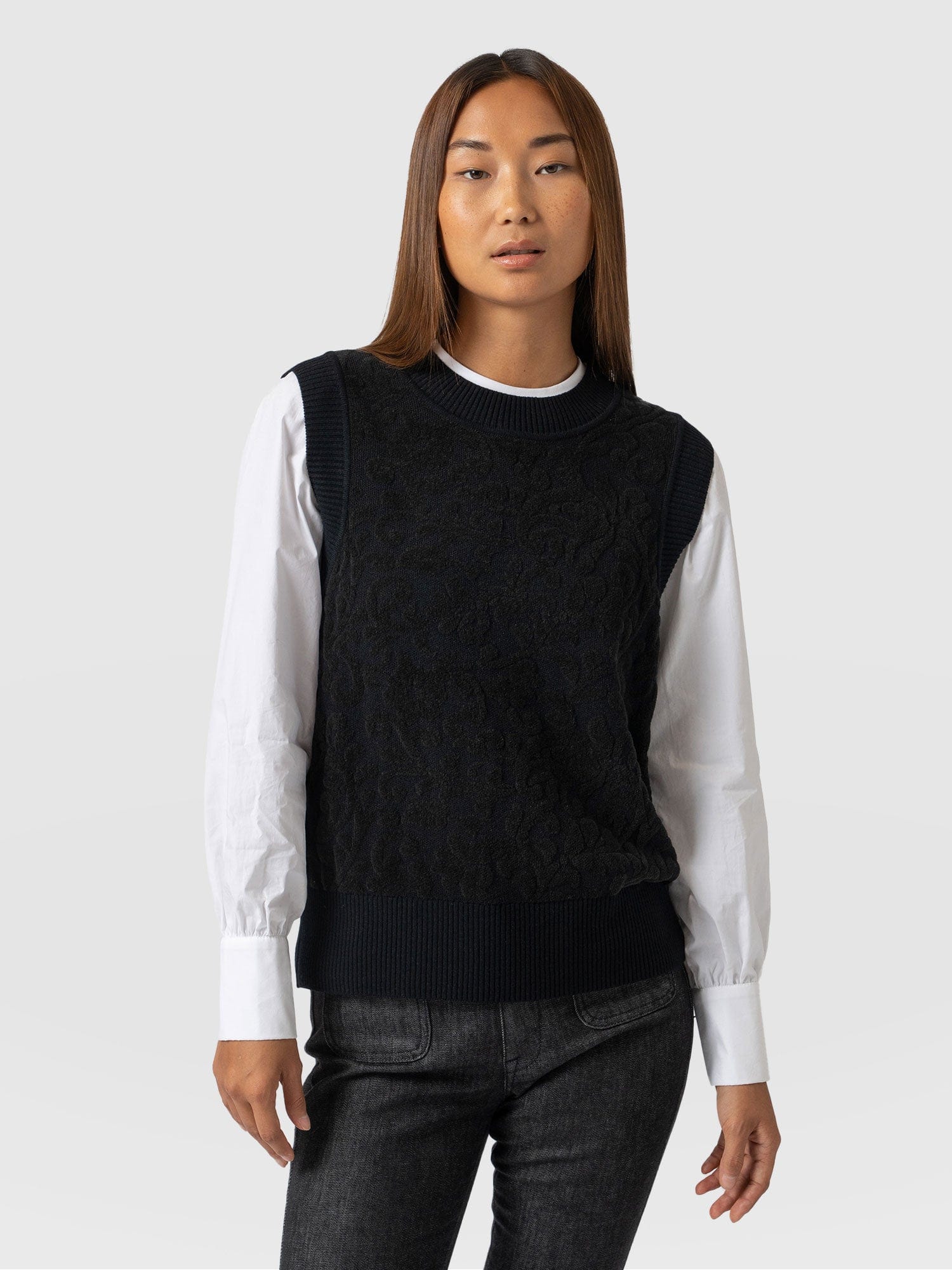 Wren Sleeveless Knit - Black - Image 5